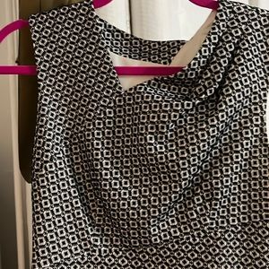 Beautifully tailored black and white Reiss work dress. Size 0.